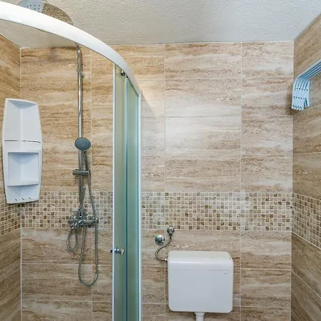 Angelina Apartment *